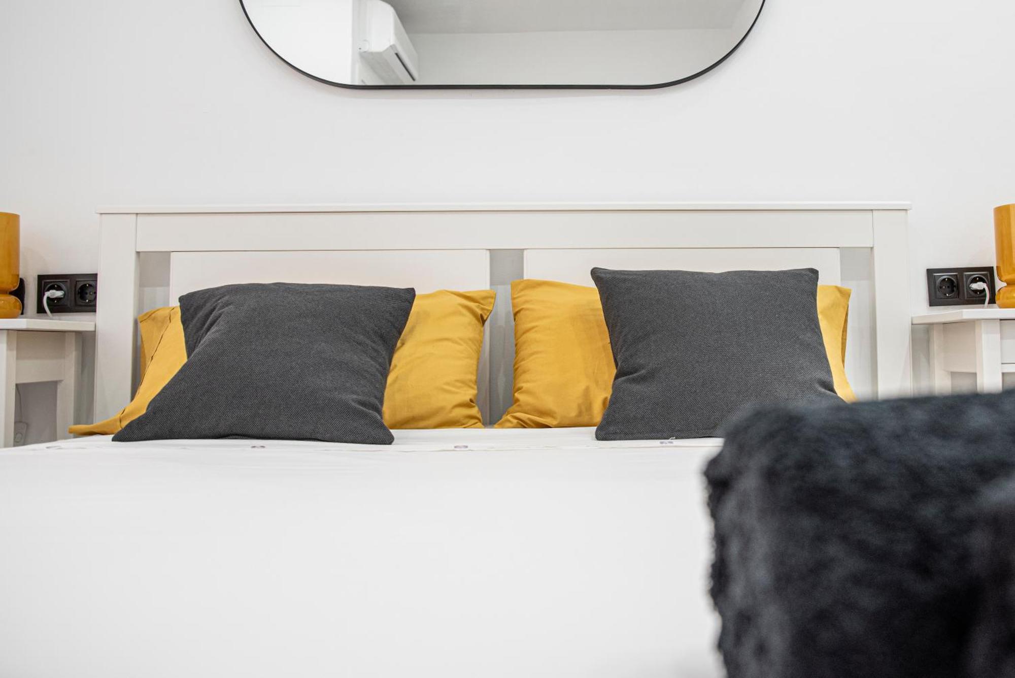 Design Apartment Placa La Font Tarragona Exterior foto