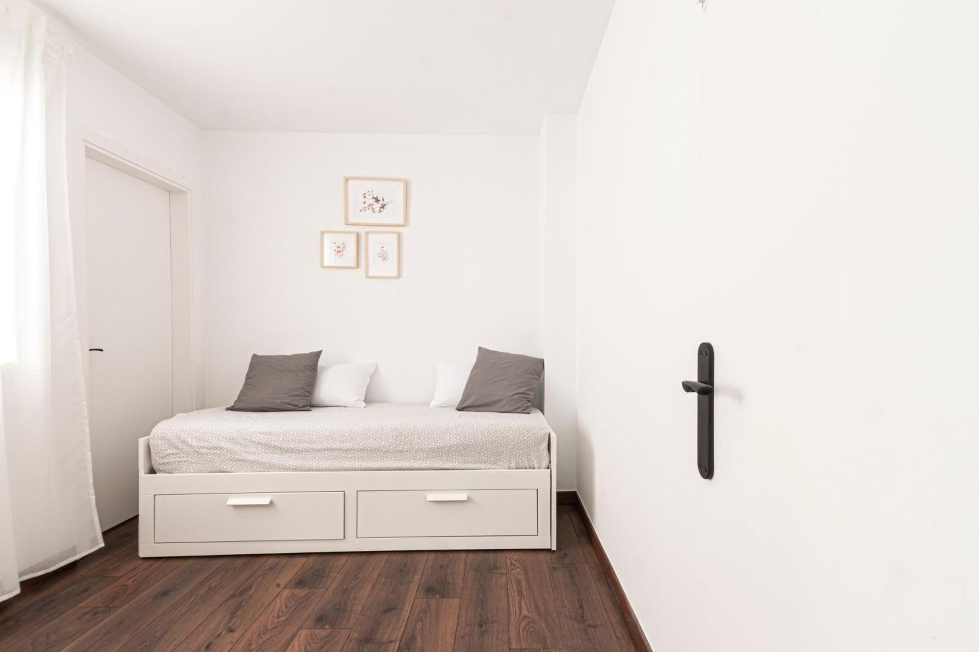 Design Apartment Placa La Font Tarragona Exterior foto